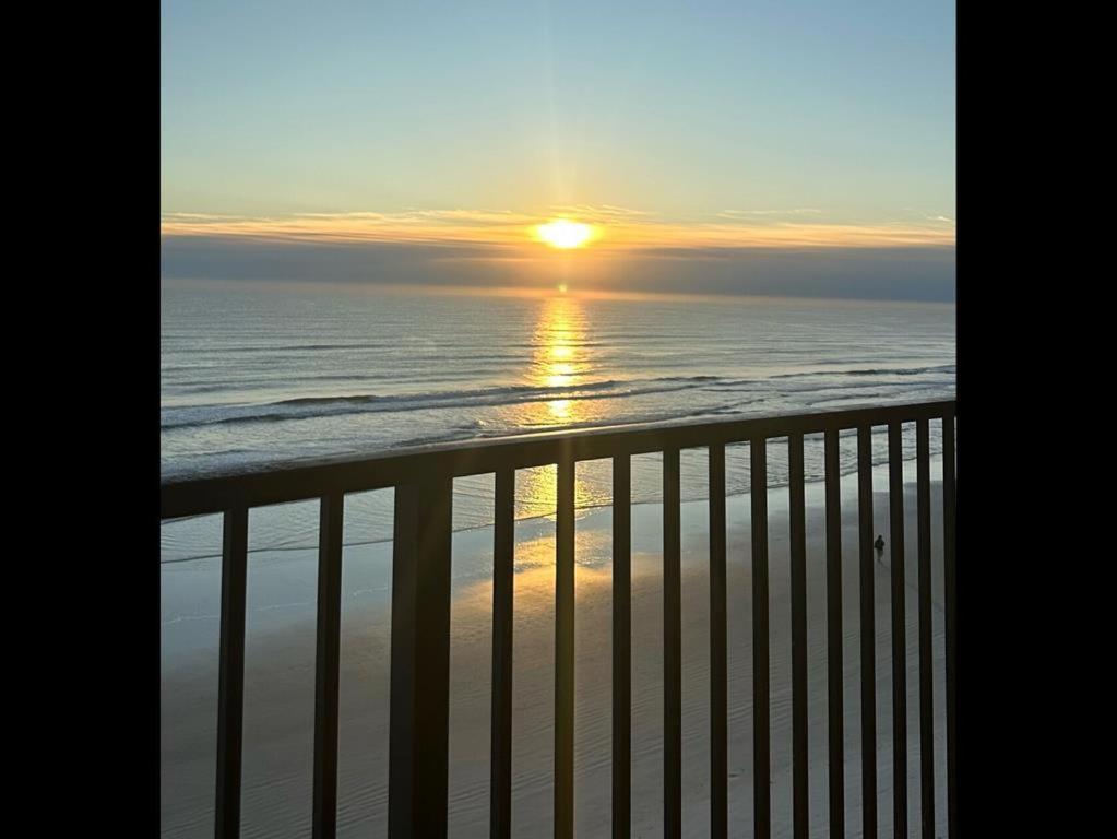 513 - Spectacular Penthouse Level Condo New Smyrna Beach Exterior photo